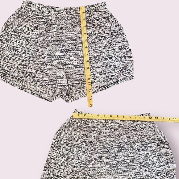 Tyche | Women’s | Micro Cheetah Mini Ruffle Pocketed Shorts | Size: Small - Picture 2 of 7